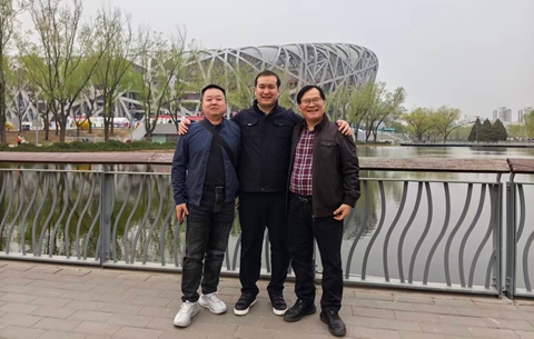 副部长马拉特&middot;塔捷耶夫到访